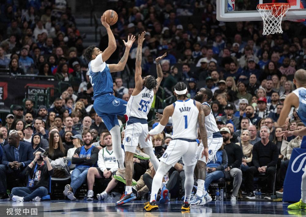 防守上展现 防守上展现