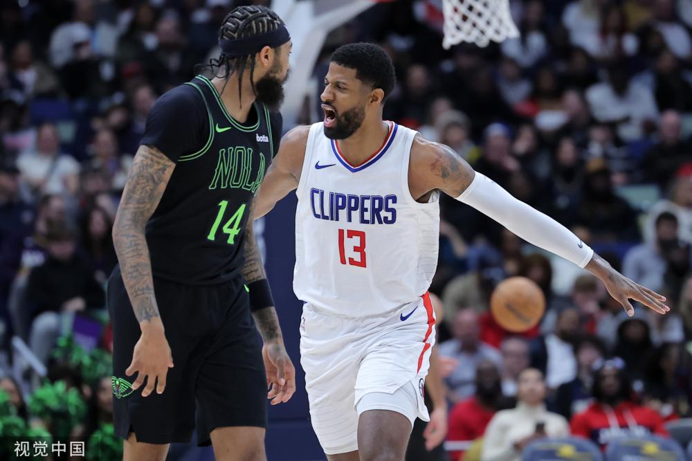 场上展开了 场上展开了